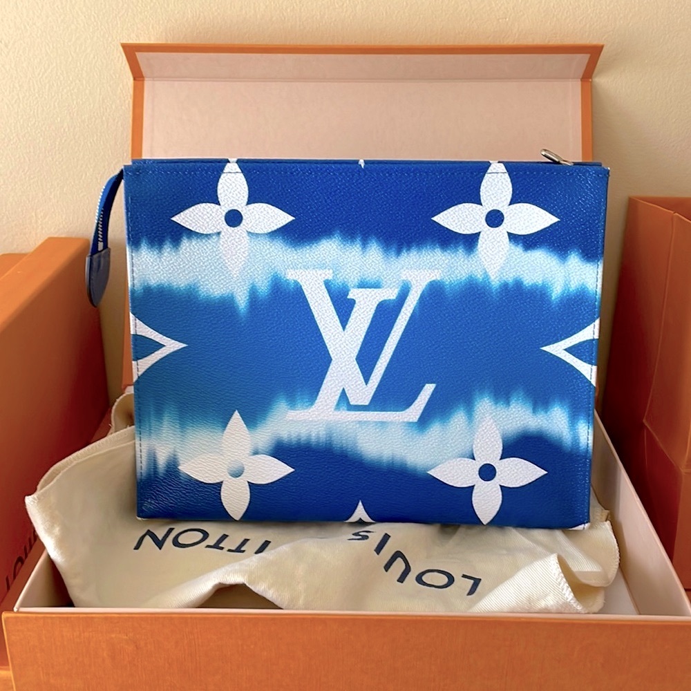 Louis Vuitton limited edition giant monogram escale toiletry 26 pouch on pchain